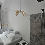 アパート Endor - 4 Bedrooms, 5 Bathrooms, 1 Livingroom With Kitchen