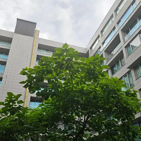 アパート Endor - 4 Bedrooms, 5 Bathrooms, 1 Livingroom With Kitchen *